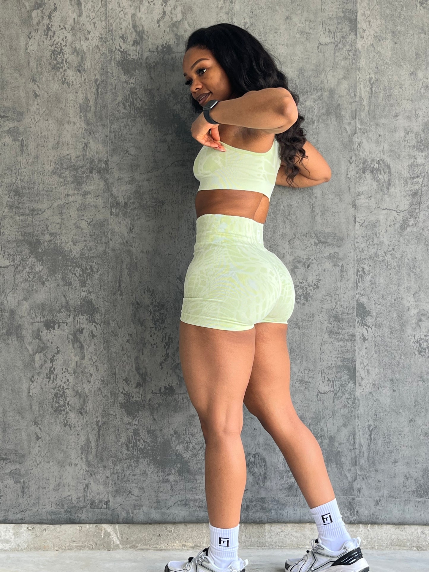 Snaked (3 Sets)